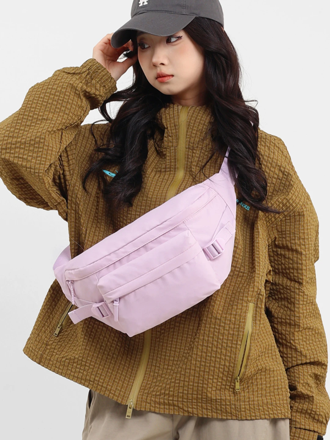 purple-crossbody-bag-women's-chest-bag-single-shoulder-commuter-work-casual-nylon-fabric-lightweight-waist-bag-for-ladies