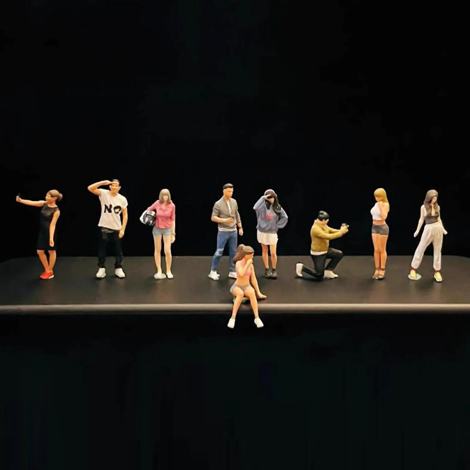 

1/64 Scale Diorama Stylish Figures People Model Realistic Tiny Layout for DIY Projects Model Building Kits Kids Adults Gifts