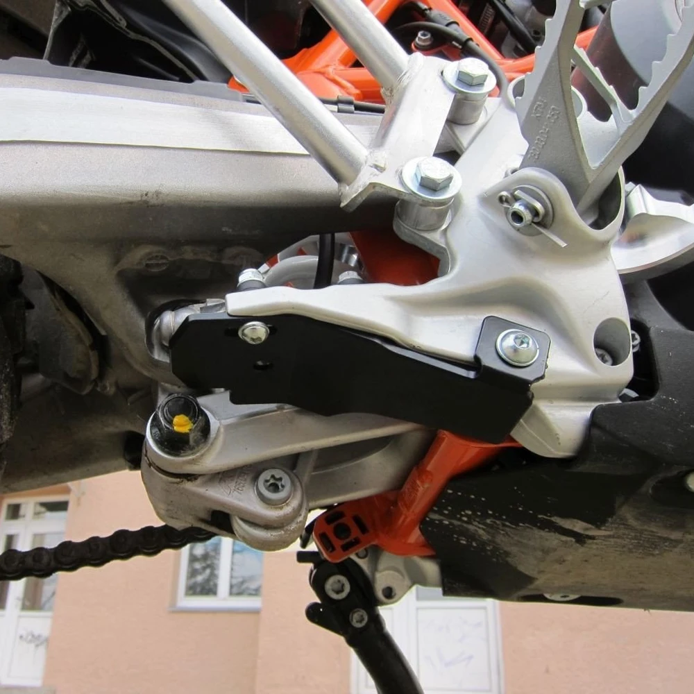 Heel Protective Cover Guard 690 Enduro R 701 enduro 2021 REAR BRAKE MASTER CYLINDER Guard Cover Protector Kit For Husqvarna/ KTM