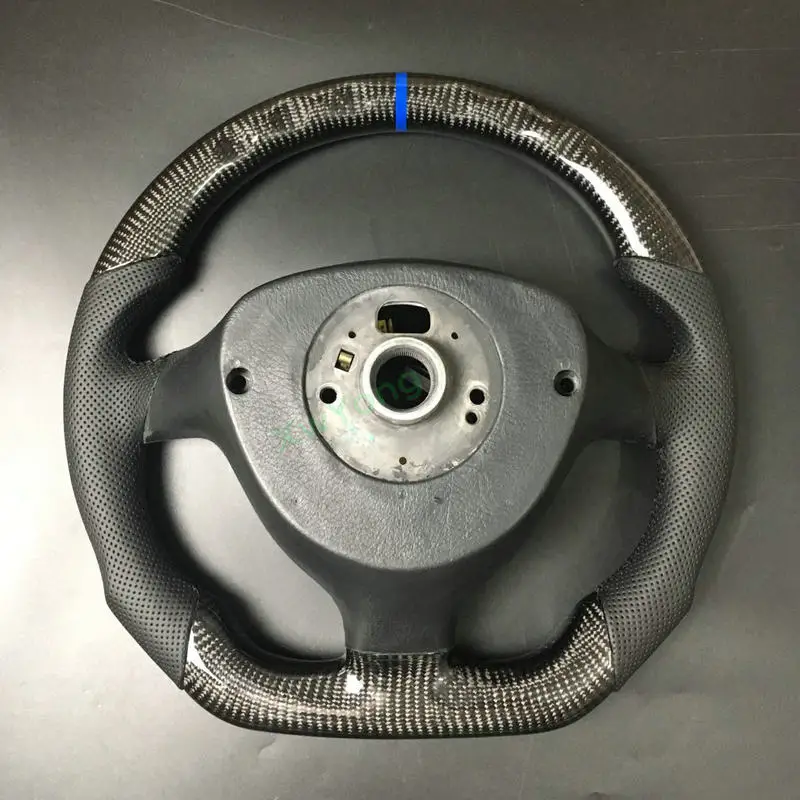 Volante in vera fibra di carbonio al 100% con pelle per VW Volkswagen Golf 4 Mk4 GTI 1997-2003