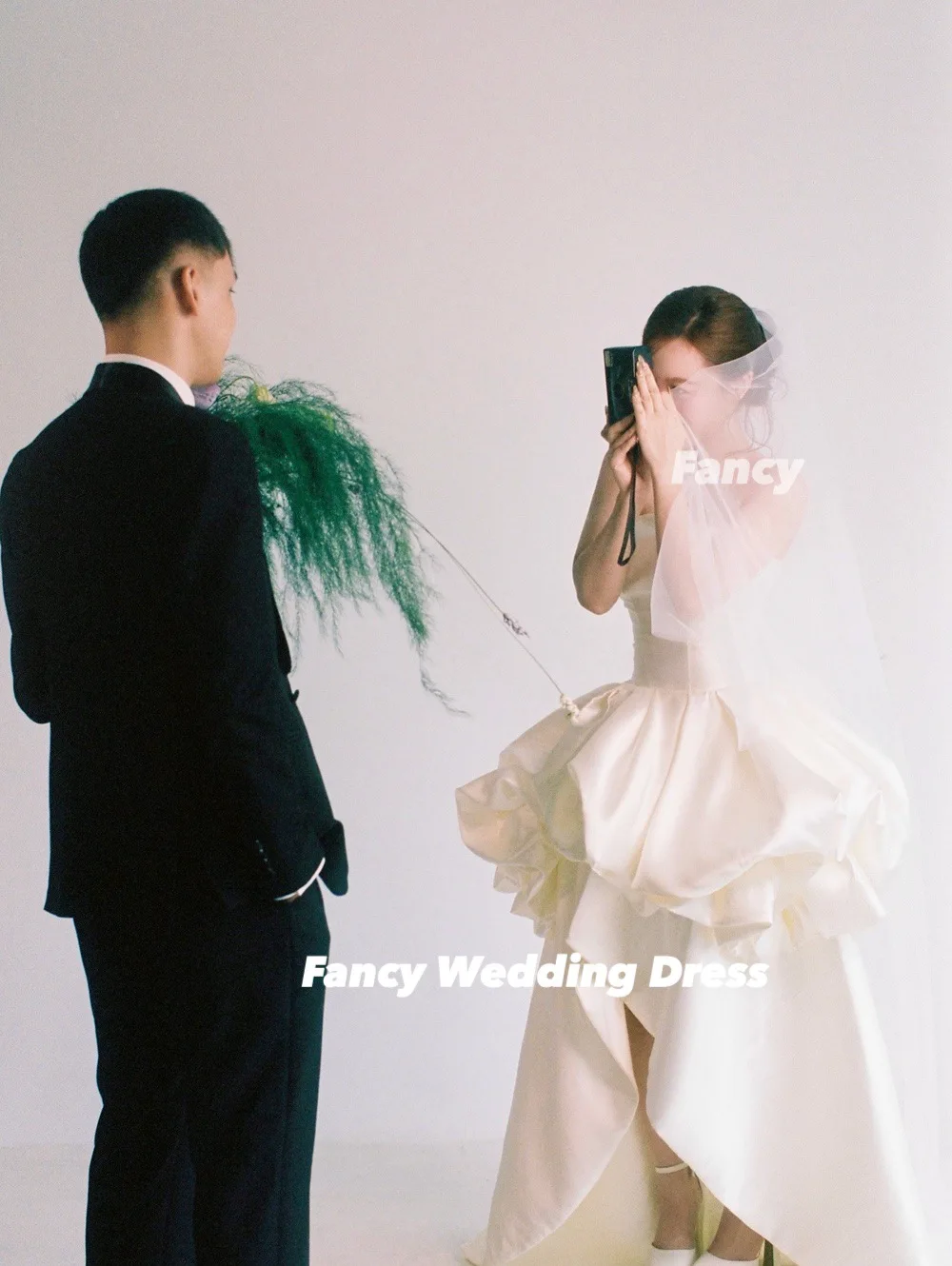 Fancy Simple Korea A Line Wedding Dress Photo Shoot Strapless Layering Soft Satin Prom Gown Back Corset Customized 웨딩드레스