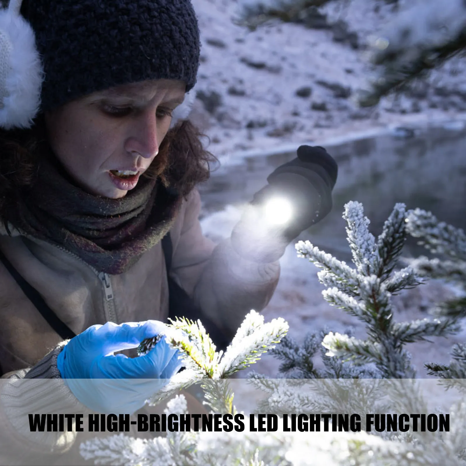 

Emergency Hand Crank Flashlight High Quality Plastic Portable LED Torch Light Camping Survival Outdoor Bright Flashlight with