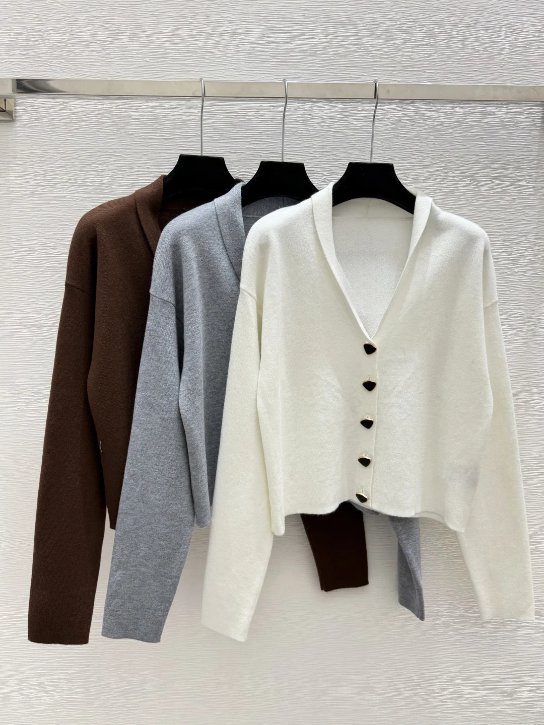 New High-Quality Stylish & Casual Women'S Collared Knit Cardigan (Autumn/Winter 2026) Colors: White, Blue, Coffee