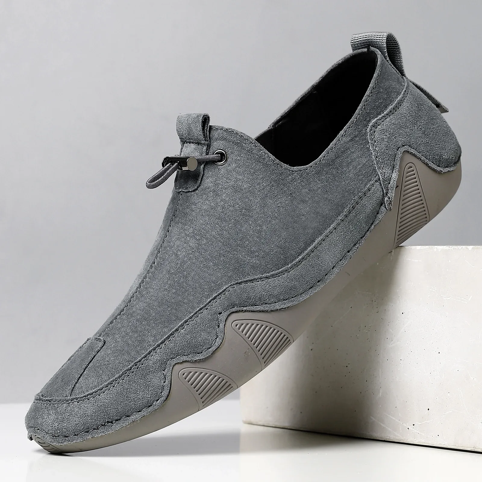 

Soft Leather Mans Loafers Fashion Breathable Men Driving Shoes Slip On Men Flats Comfort Male Casual Boat Shoes Men Moccasins