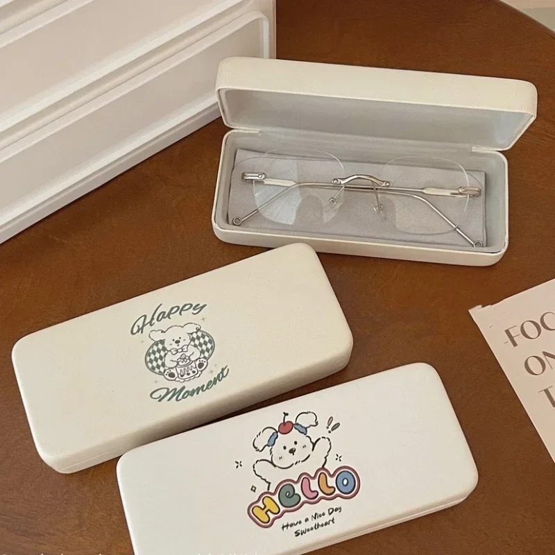 1PCS Glasses Case Sunglasses Protective Case Unique Cartoon Pattern Happy Puppy Storage Box Portable And Anti-pressure