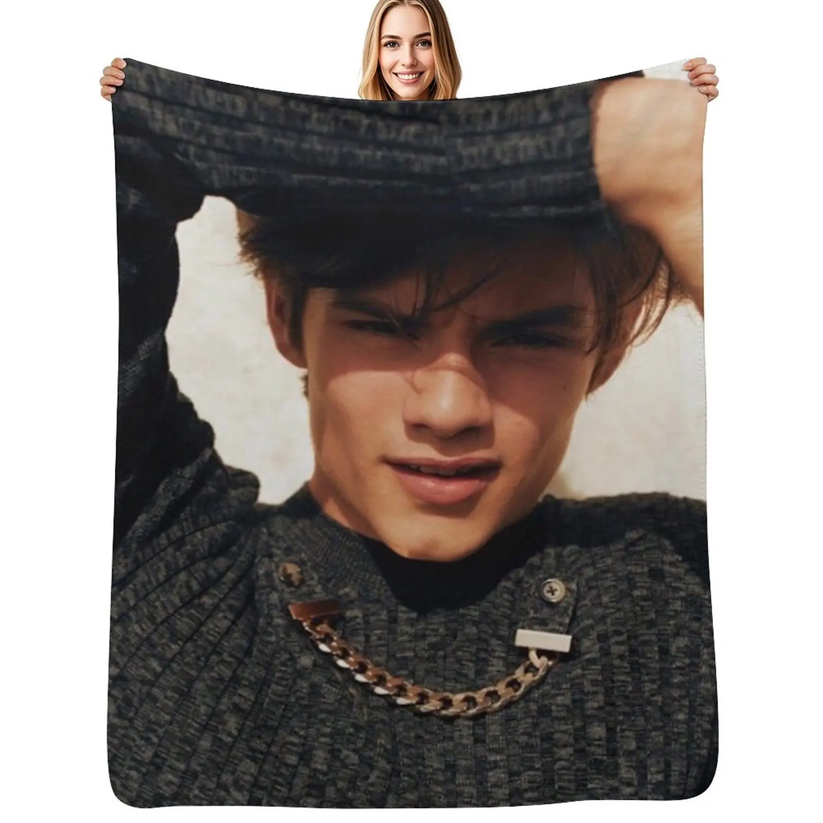 

Louis partridge Throw Blanket Versatile Cozy Throw Blanket for All Occasions