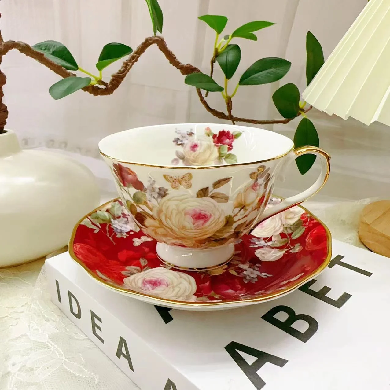 European Style Exquisite Camellia Cup Plate Ceramic Coffee Cup Plate Afternoon Tea Set Gift Box Set 240ml