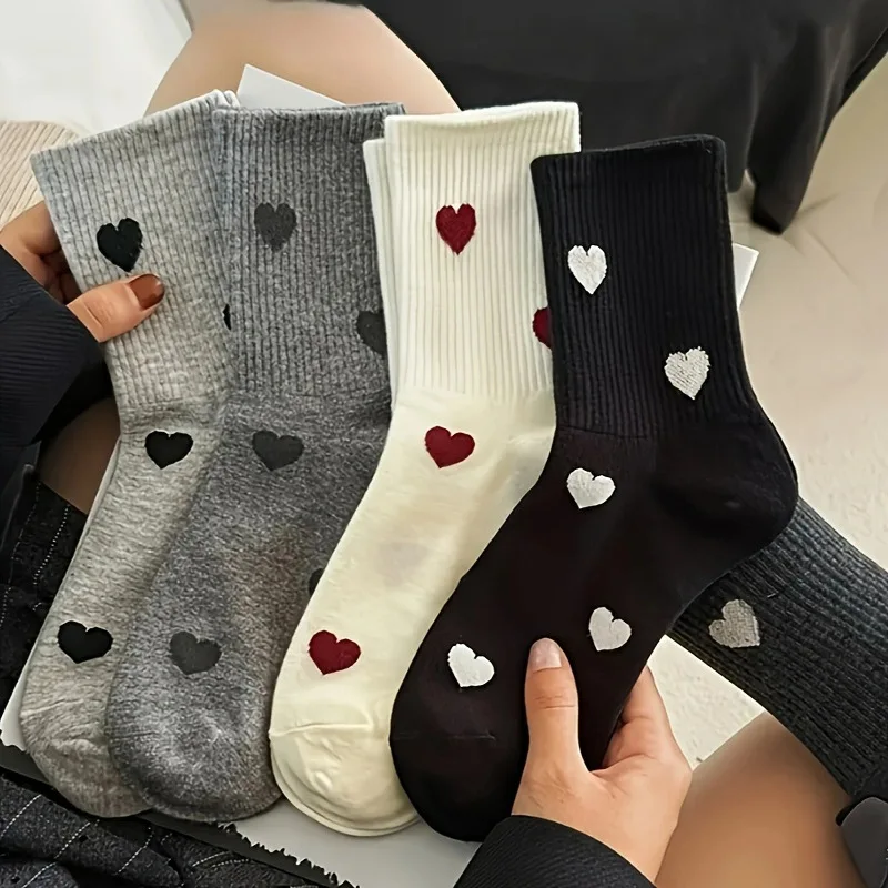 

5 Pairs Women Mid Cute Heart Socks High Quality Breathable Korean Style Fall Winter Fashion Socks