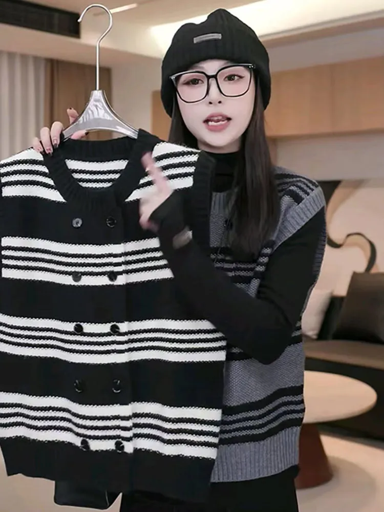 

V-Ne Knitted Open Cardigan Vest Striped Color Blo Svel Double Button Retro Design Sweater for Young Women in Winter