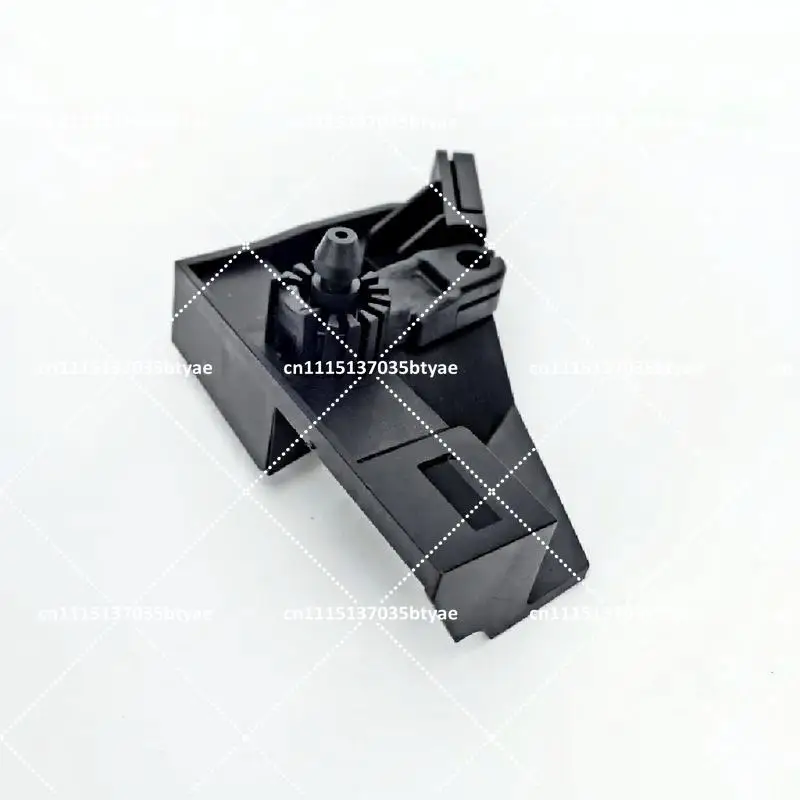 Black Plastic Car Hood Release Grip Handle Bracket High Reliability Replacement