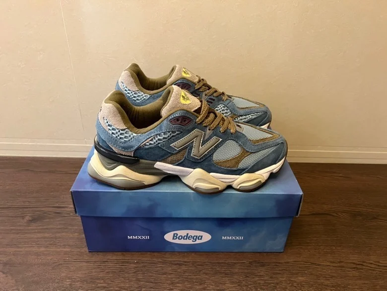 NewBalance 남녀공용 레트로 내구성 빈티지 러닝화, 미끄럼 방지 메쉬, 스웨이드, 통기성 스포츠 워크 스니커즈, NB9060