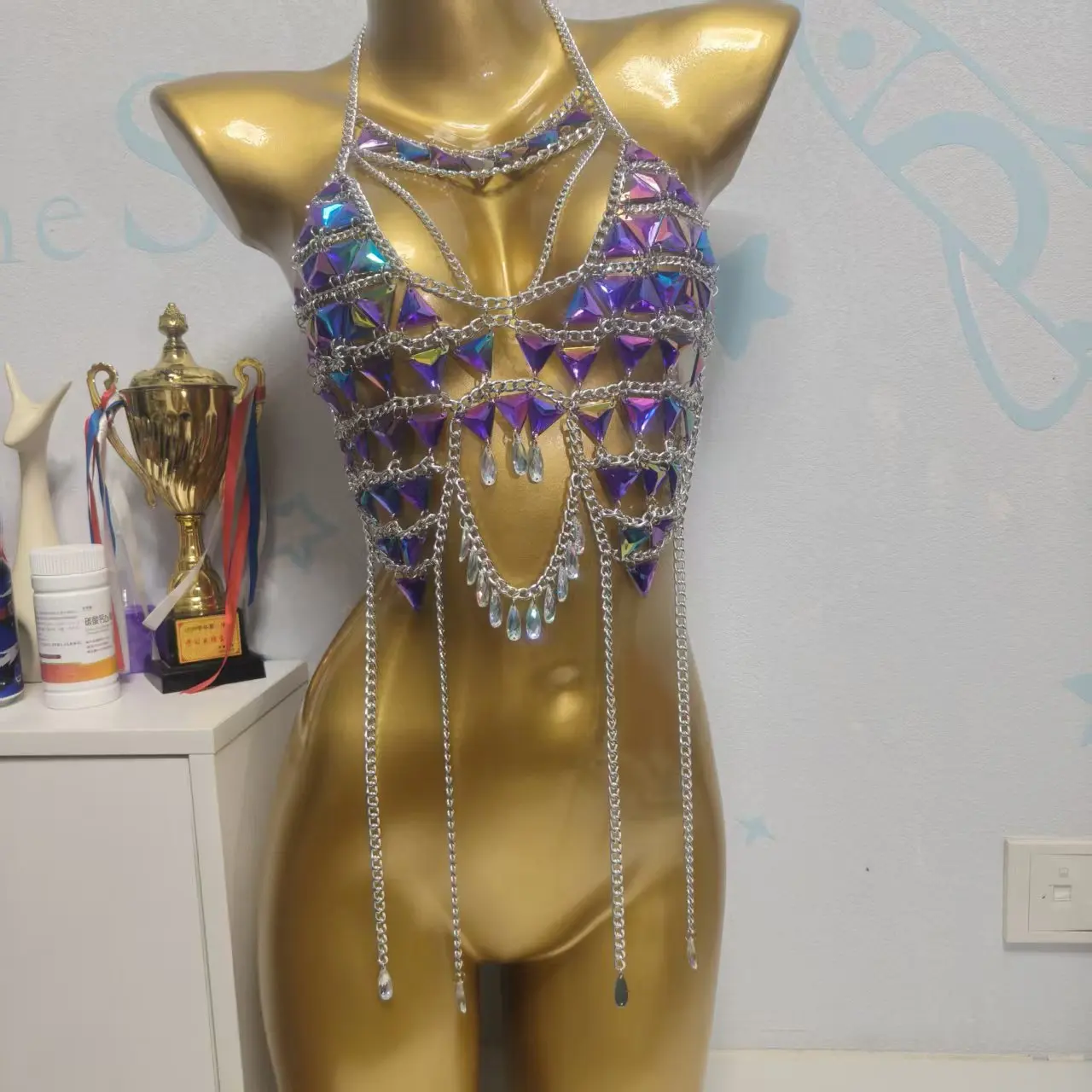 Latest Handmade Sequin Body Chain White Diamond Handmade Spicy Girl Bra Backless Hanging Neck Bead Strapless
