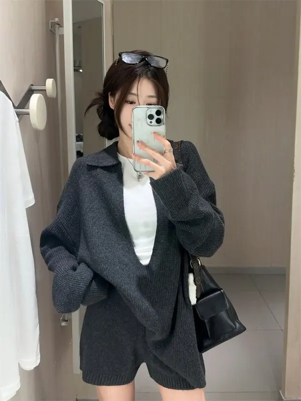 

Casual Knitted Set High Waist Long Sleeve Women's Style Grey Sweater And Short Pants Three-Piece Suit Spring Early Fashion