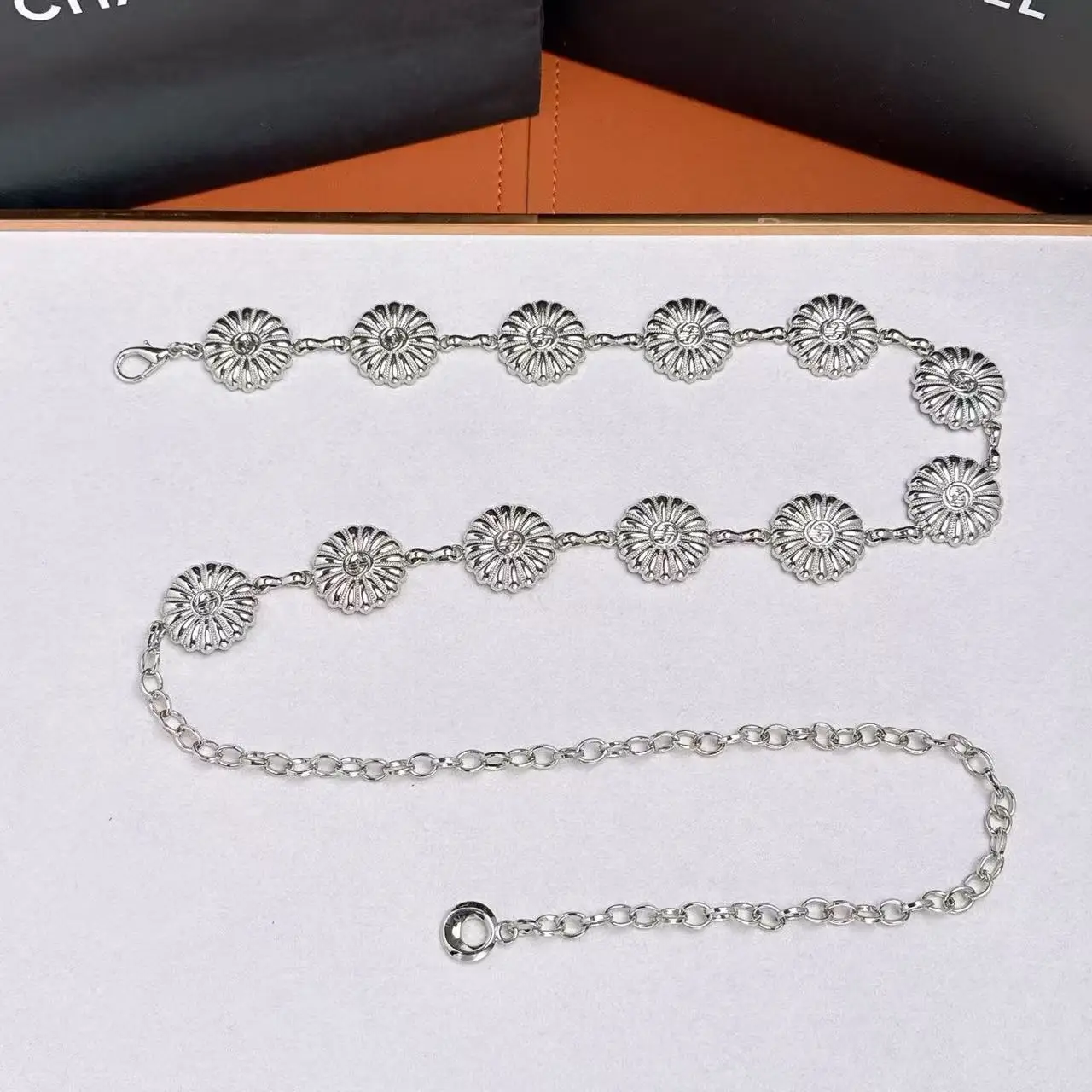 Boho Hollow Out Round Chain Belts Classic Metal Waist Chain Vintage Adjustable Body Jewelry Trendy Dress Chain For Women Girls