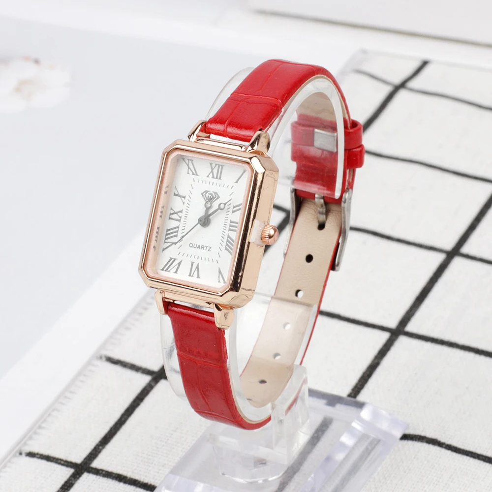 Luxury Women Watches Square Rose Gold Wrist Watches Red Leather Strap Fashion Watches Female Ladies Rectangle Watch Clock