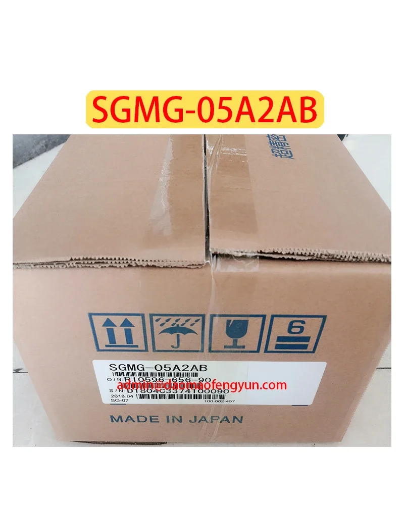

SGMG-05A2AB Совершенно новый серводвигатель, SGMG 05A2AB, Быстрая доставка, В наличии