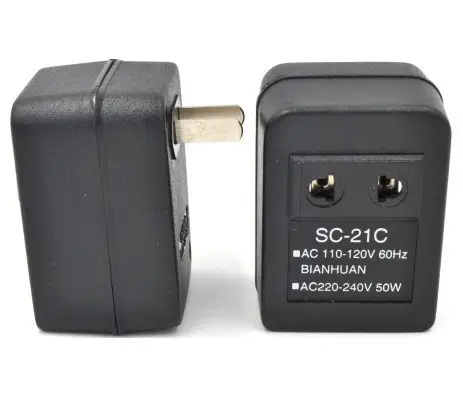 Più nuovo 20 W AC 110 V a 220 V Convertitore di Tensione Regolatore Convertitore di Viaggio Portatile Set Up Trasformatore Adattatore Step Up Tensione