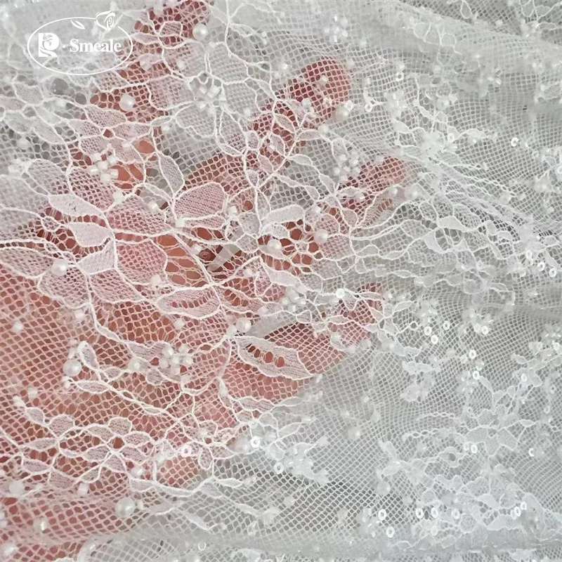 3M. Hochwertige Perlen, Glitzer-Pailletten, Braut-Hochzeitsstoff, Spitze. Baumwollstoffe zum Nähen von Spitzen, Textilien, nigerianische Spitzenstoffe. – Detail 2