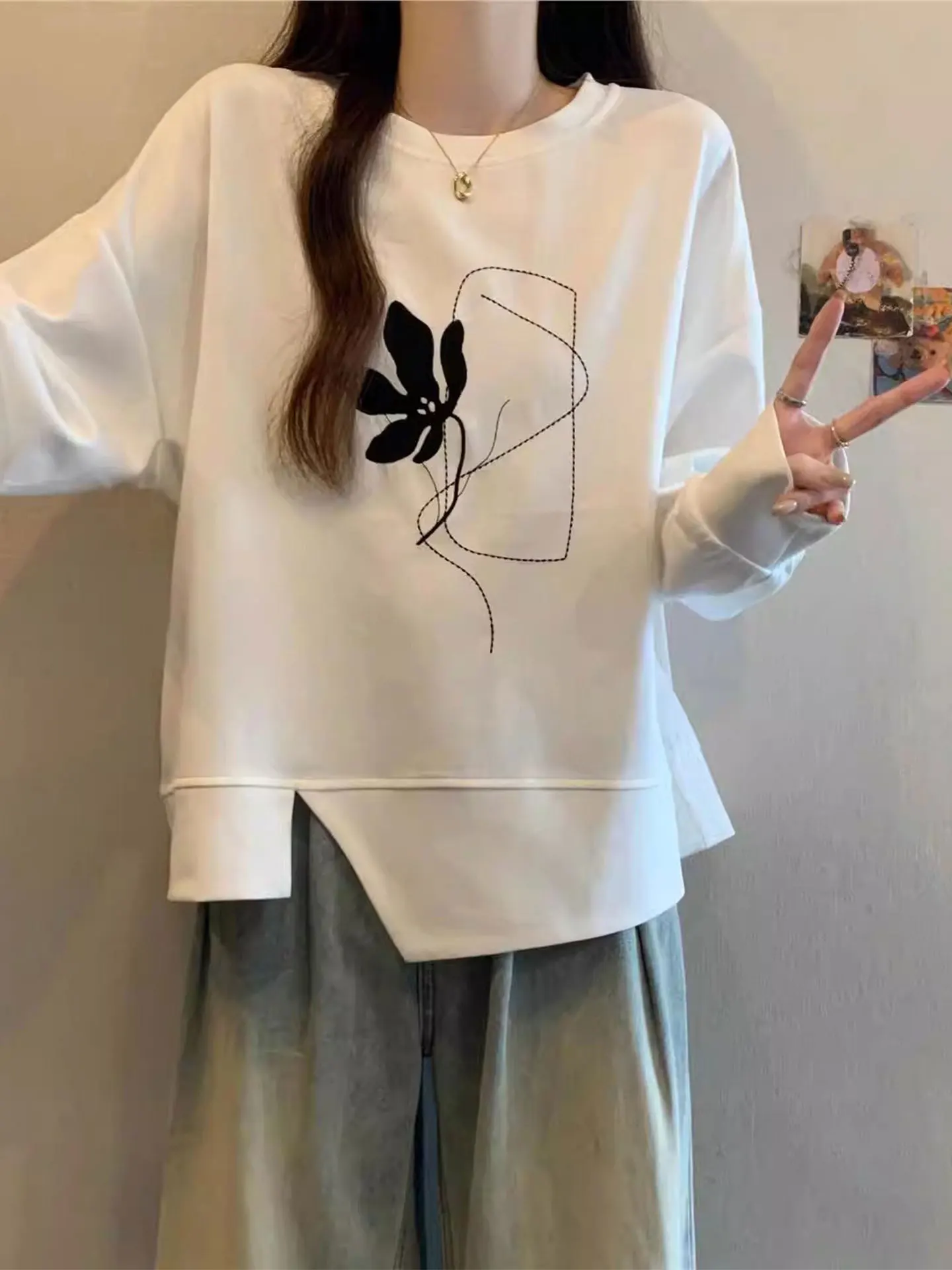 

Ladies Long Sve Embroidered Sweatirt round Ne ex Loose Fit Spring Summer Casual Comfortable plus Size Top