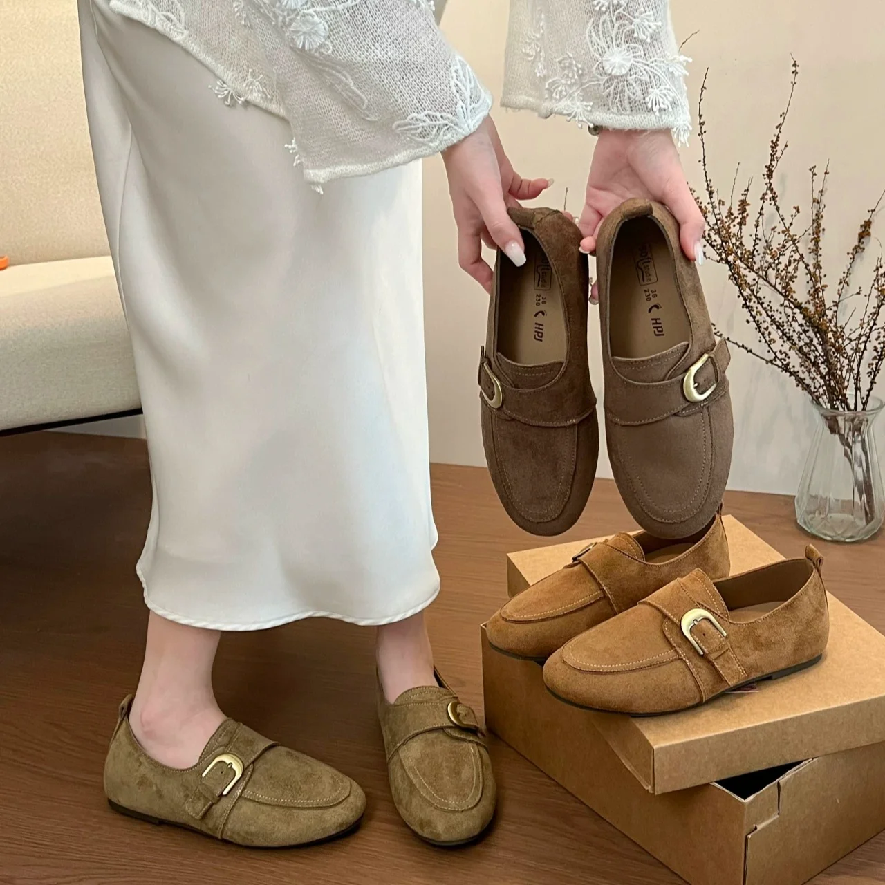 Retro Fashionable Women's Slip-On Loafers Spring Autumn New Casual Bean Bean Shoes Single Shoes Glue Adhesive Rubber Outsole