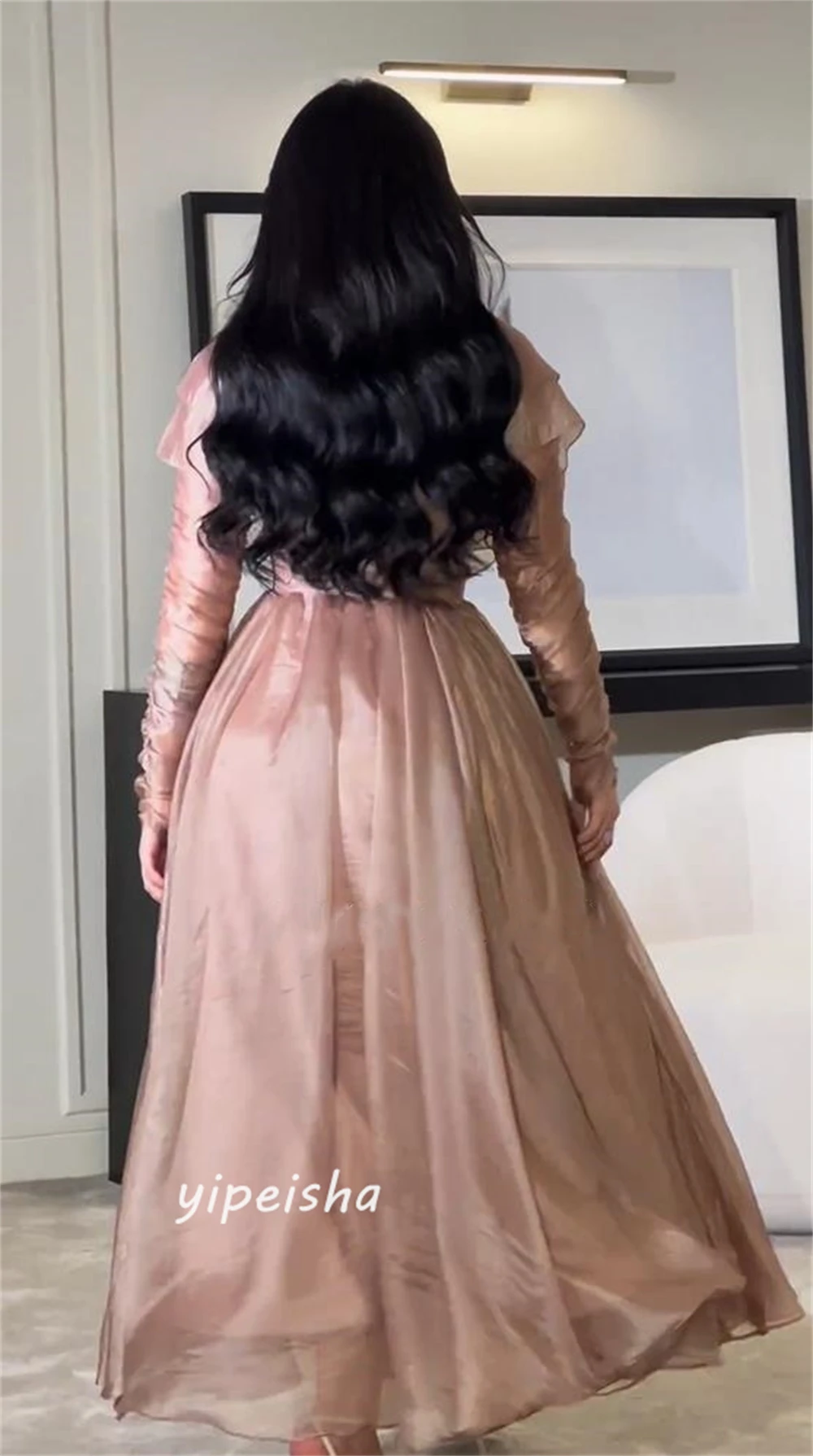 Prom Dress Saudi Arabia Prom Dress Satin Tiered Valentine's Day Ball Gown V-neck Bespoke Occasion Dress Floor Length