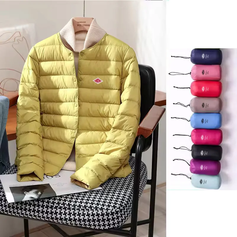 เสื้อแจ็คเก็ตผู้หญิงแบบบาง น้ำหนักเบาพิเศษ ใส่ได้ในฤดูใบไม้ร่วงและฤดูหนาว ปี 2025  บุด้วยขนเป็ดขาว ให้ความอบอุ่น แฟชั่นทันสมัย พับเก็บได้