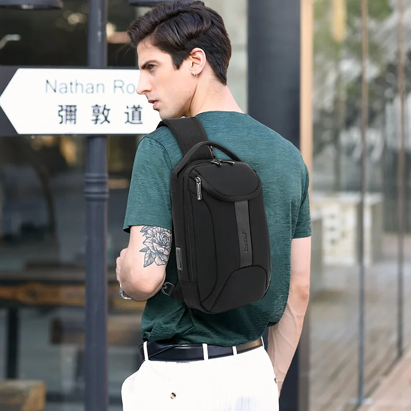 Chikage New Fashion Men\'s Crossbody Bag Lightweight Single Shoulder Bag All-match Men\'s Bag Large Capacity Leisure Chest Bag