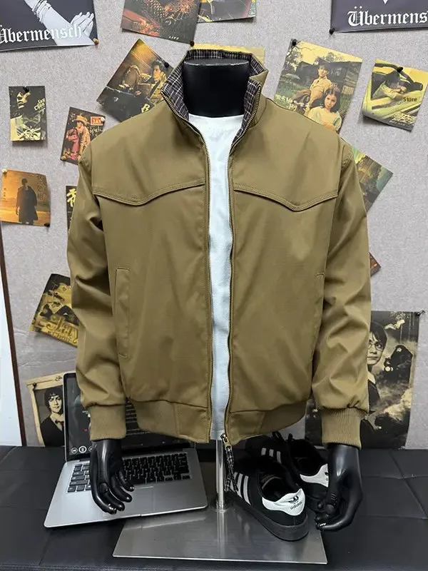 

Мужская весенняя куртка-бомбер цвета хаки в клетку с пэчворком, в американском стиле, с воротником-стойкой, для работы и повседневной носки, с эффектом высокой комфортности