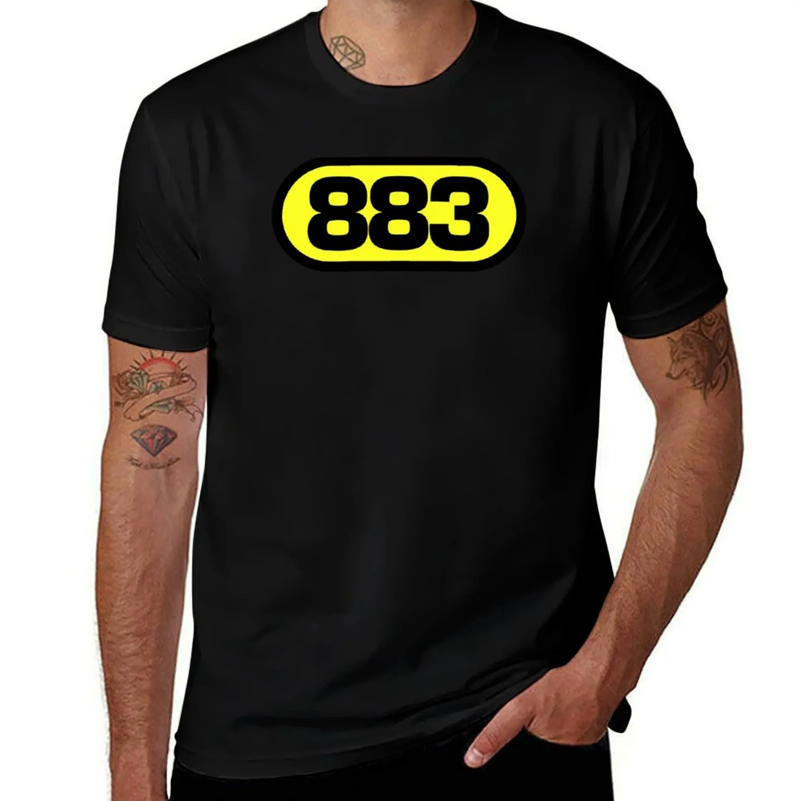Max Pezzali & 883 Logo Tribute: A Salute to Musical Excellence T-Shirt Abstract Pattern Print Top