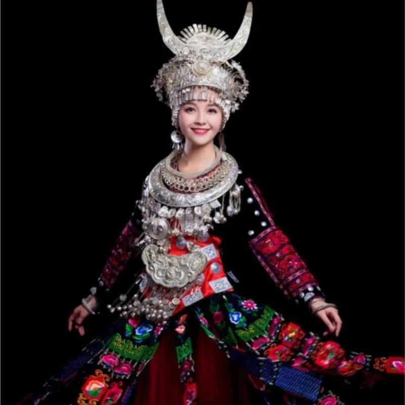 

Женское экзотическое танцевальное платье национального костюма