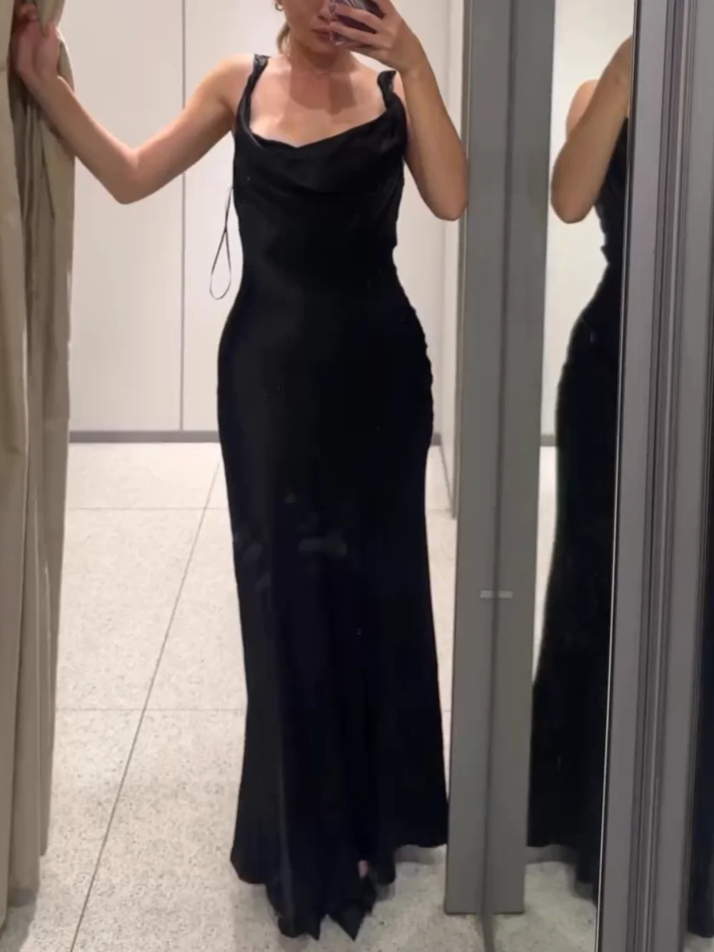 Women's New Fashion Retro Black Satin Texture Sexy Backless Midi Dress Retro Sleeveless Lace-up Women's Holiday Party Dress