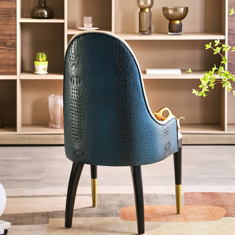 Рисунок 3 - Деревянный стул для столовой