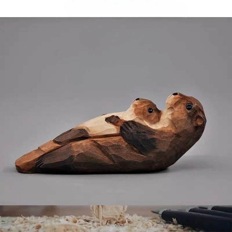 1 PC Hand Carved Basswood Cute Sea Otter Mother And Baby Ornament Marine Animal Solid Wooden Home Decoration Collection Gift