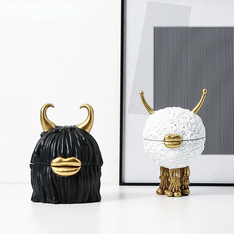 Modern Home Furnishing Interesting Monster Modeling Decoration Storage Tank New Resin Decoration for TV Cabinet In Model Room