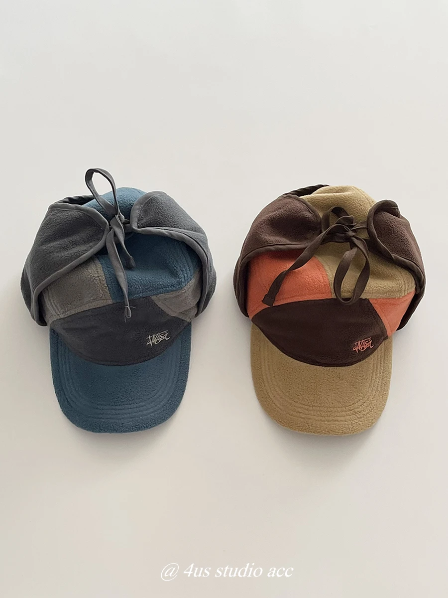 

Contrasting color five-piece fleece baseball cap children's autumn and winter ear protection warm Lei Feng hat men's