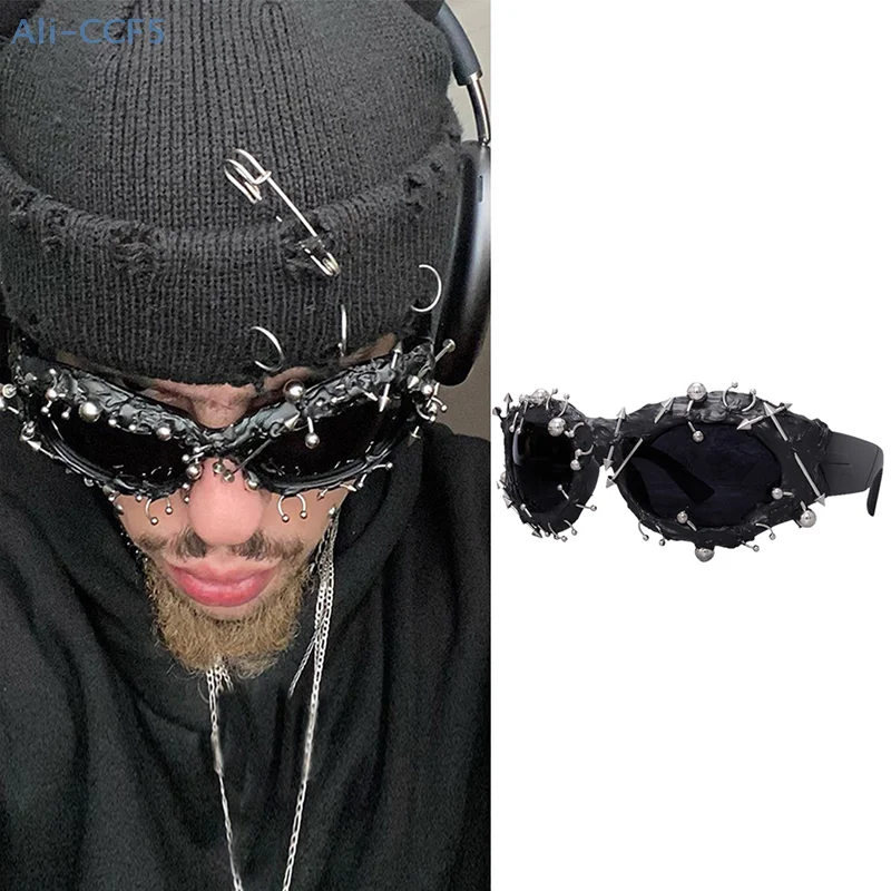 

Модные уличные солнцезащитные очки в стиле панк, персонализированные декоративные солнцезащитные очки с заклепками для мужчин и женщин, модные уличные солнцезащитные очки