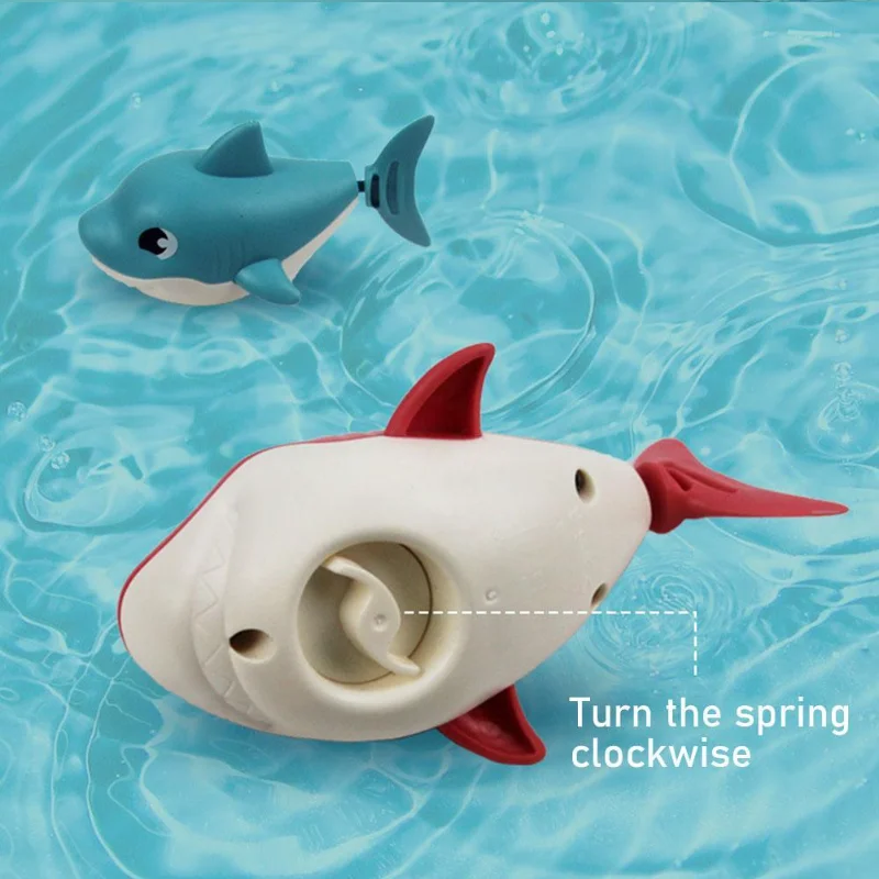 1PCS Toddler Bath Toys Cute Cartoon Swimming Shark Clockwork Wagging Tail Rotating Device Beach Baby Bath Tub Wind Up Toy