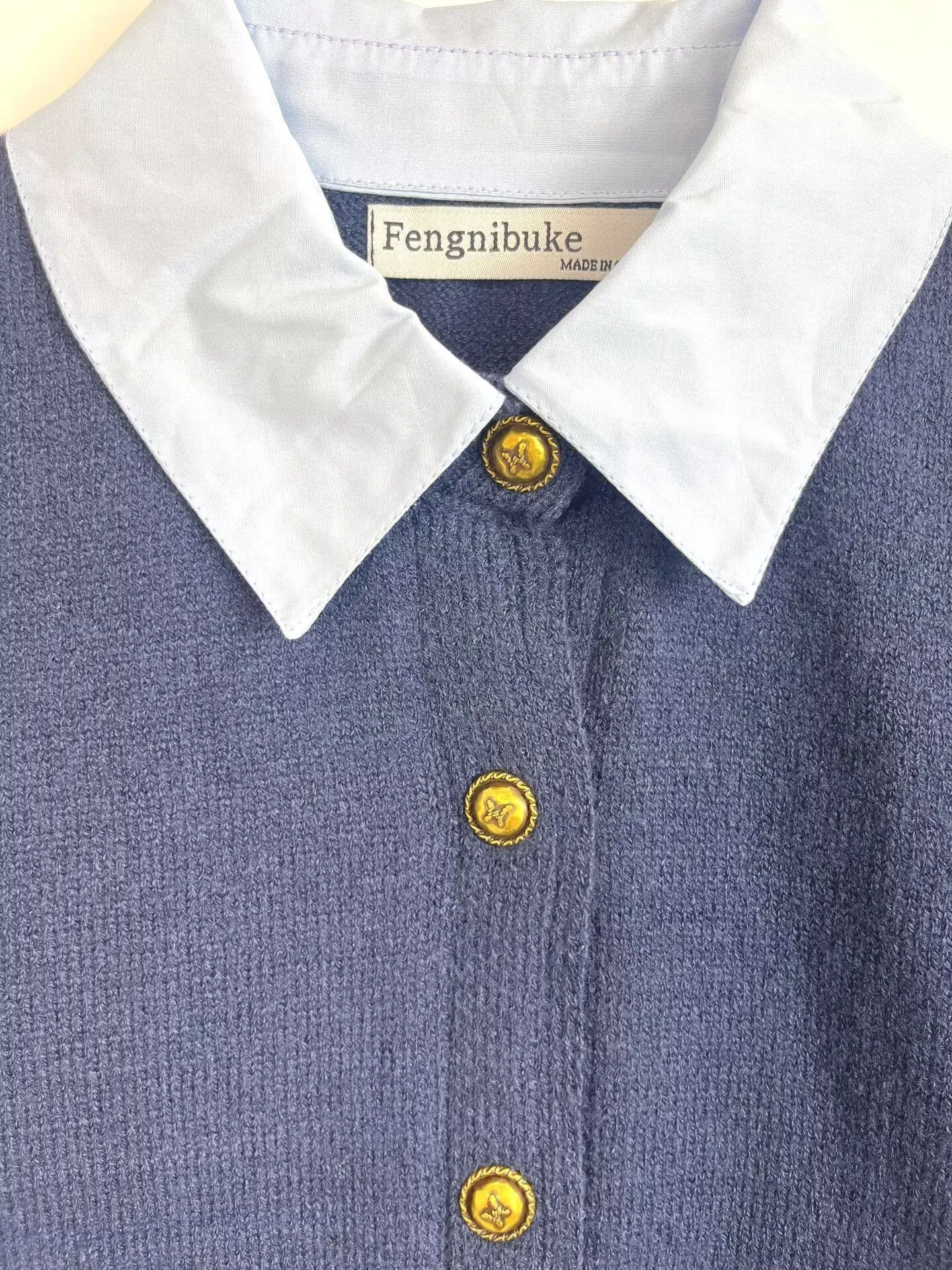 เสื้อสตรีแฟชั่นลำลองแบบคอปกโปโลตัดสีสไตล์สองชิ้นหลอกๆ ทรงสลิม แขนยาว ไม่มีปก