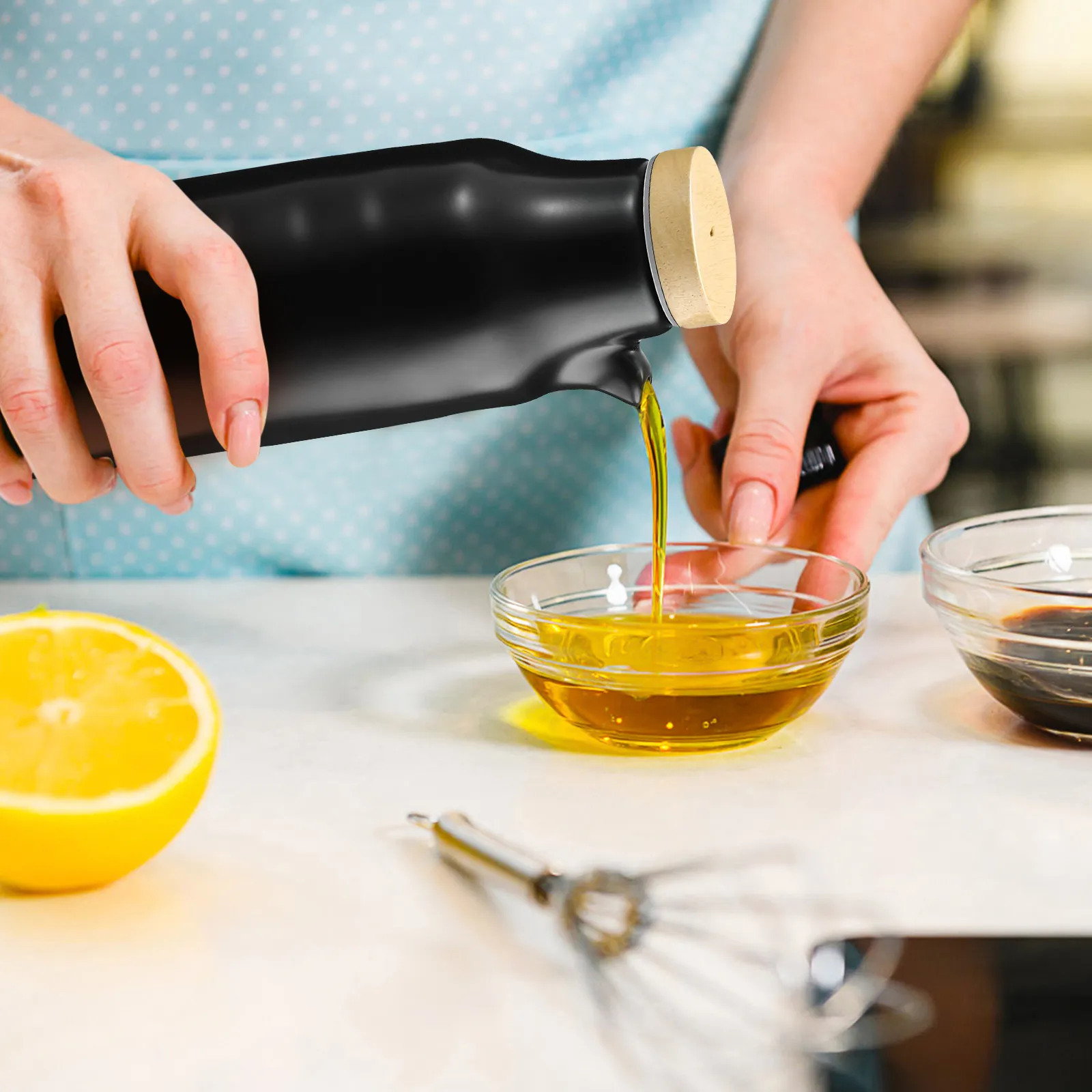 400Ml Ceramic Seasoning Bottle Premium Food-Grade Glossy Glazed Condiment Dispenser for Soy Sauce Olive Oil Vinegar Kitchen view 6