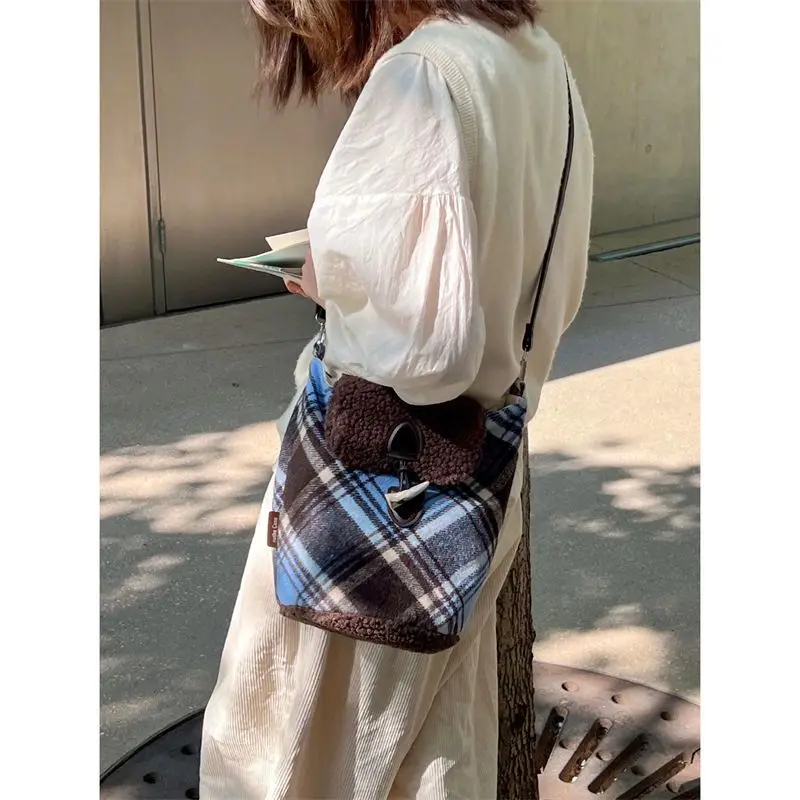 Miyagawa Autumn Winter New Plaid Patchwork Lamb Wool Retro Cowhorn Button Versatile Casual Cross Bag New Girls Shoulder Bags