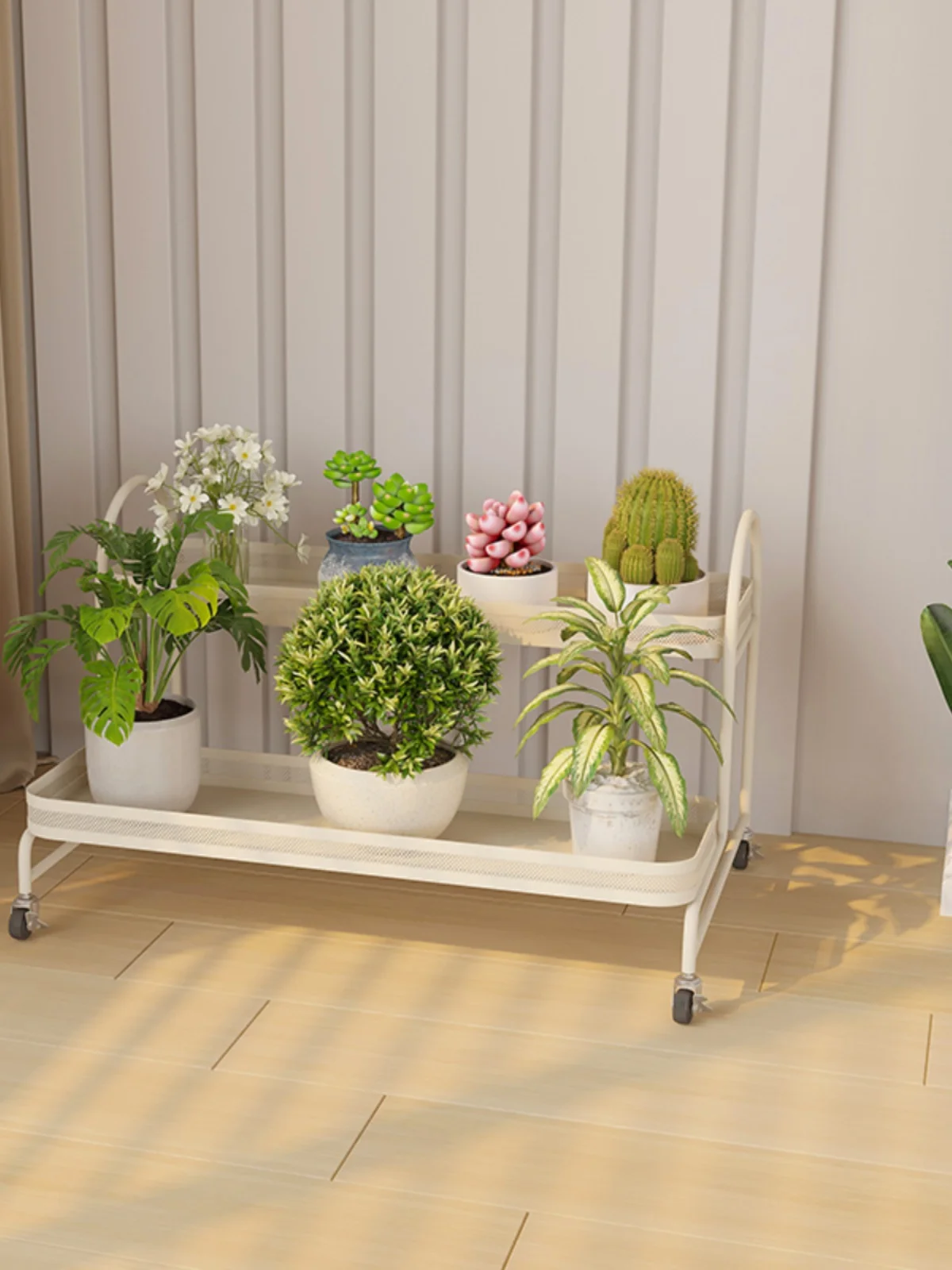 Simple and movable wrought iron flower stand Shelf Balcony Multi-layer succulent flower pot flower stand Living room