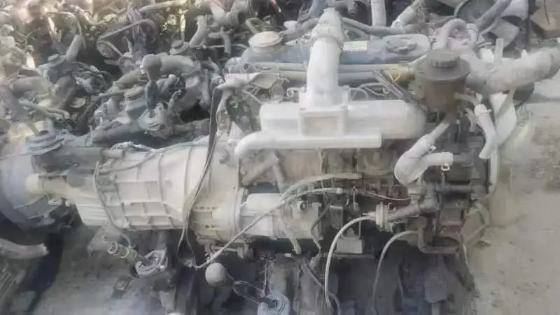 HOT-Wholesale Price For Used Original Complete QD32 Diesel Engine Assembly With Gearbox Fitted For NISSAN PICKUP view 3