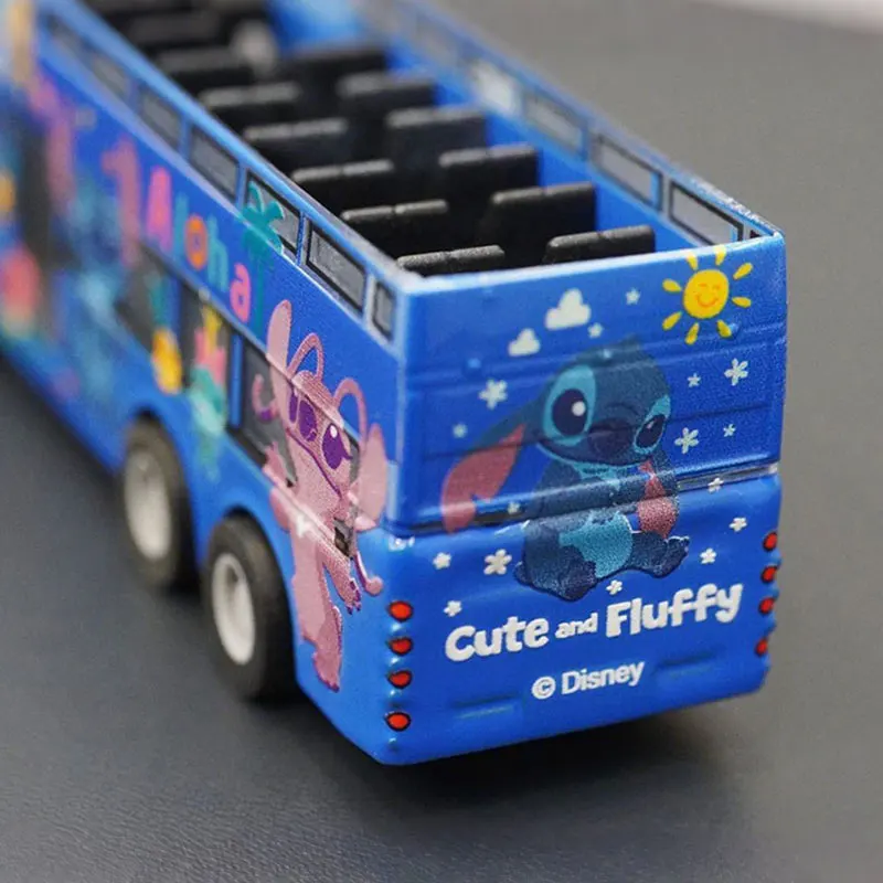Figuras de Anime de Disney, coches modelo de aleación, juguetes, Stitch, doble cubierta, autobús McQueen, coche extraíble, Mickey Frozen, regalos de Navidad para niños