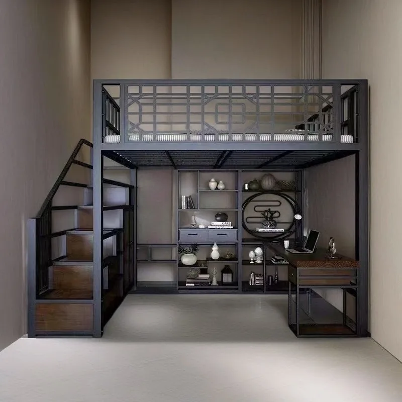 Cama de hierro forjado, apartamento antiguo, cama con estructura de hierro, tipo loft, sábana elevada, piso superior, ahorro de espacio, apartamento pequeño