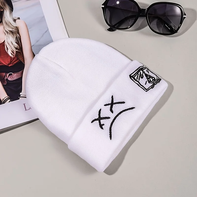 Sad face embroidered graphic brimless beanie fashionable black and white knitted hat casual hip-hop brimless hat image 5