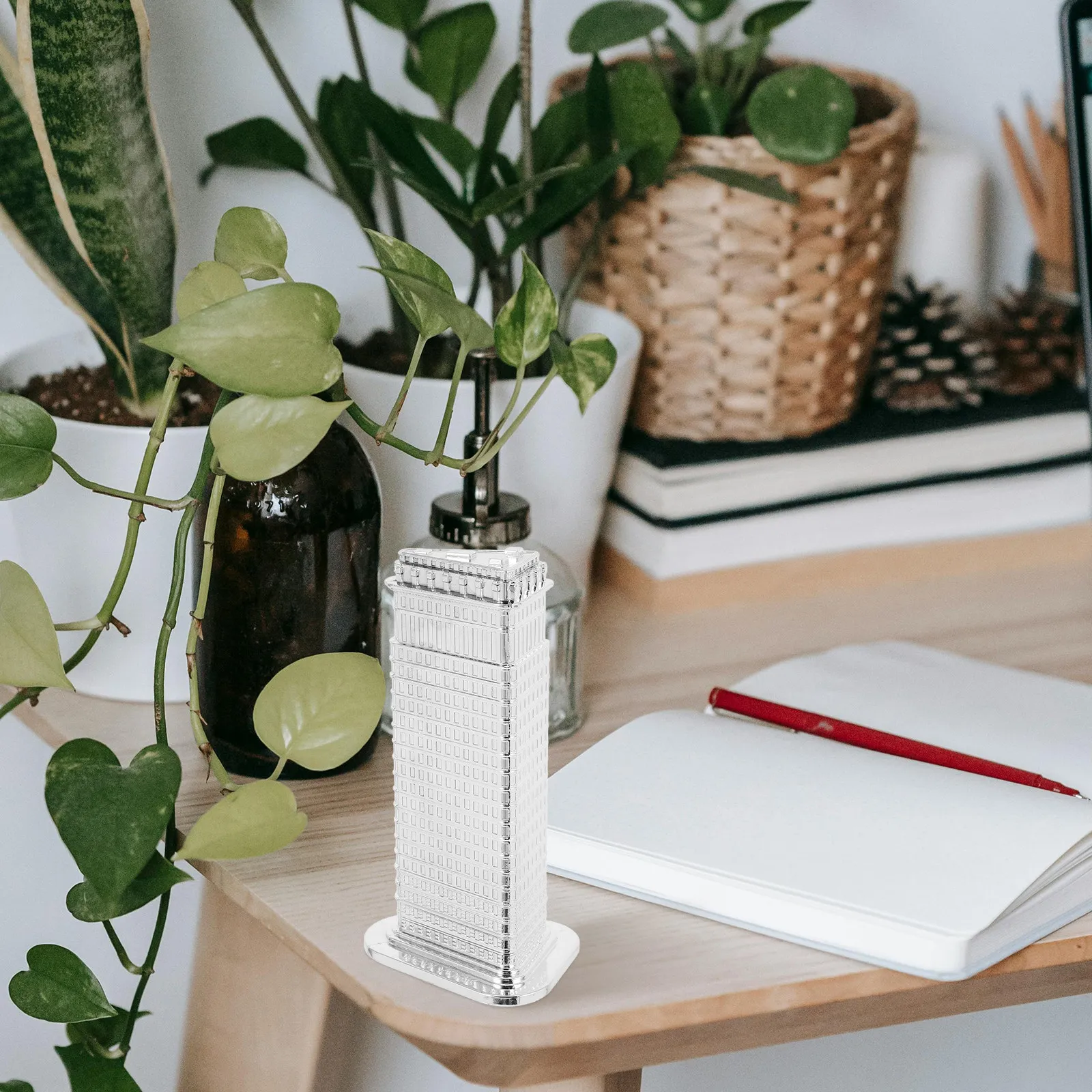 Vintage Metal Ornamental Craft - Home Office York recension och pris