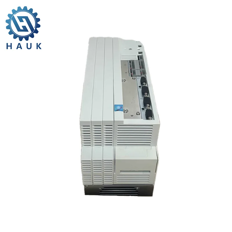 【2026】Genuine Lenze E82EV152K4C New Inverter Driver PLC Logic Control Frequency Converter Module for AC Motor