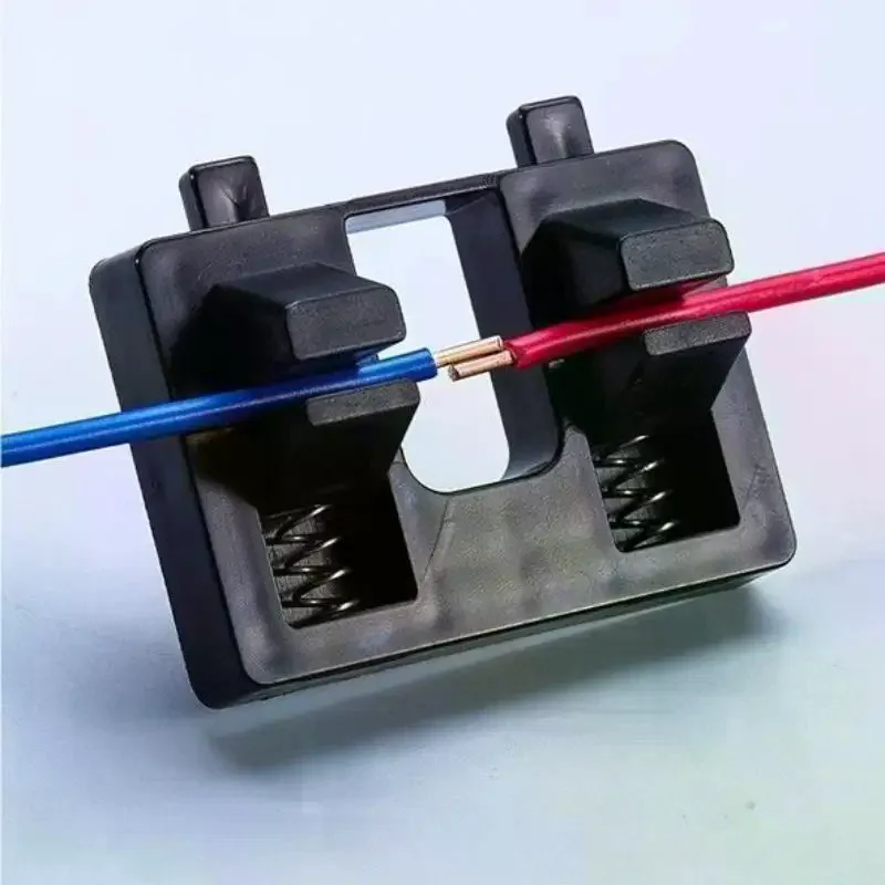 

Adjustable Suction Bracket Welding Table Clamp Wire Holder PCB Motherboard Soldering Repair Tool