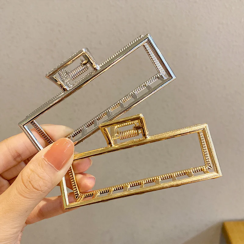 Einfache Metall Geometrische Haar Klaue Clips Elegante Geometrische Haar Zubehör Kreuz Krabbe Bad Clip Für Frauen Mode Mädchen Kopfbedeckungen – Detail 5