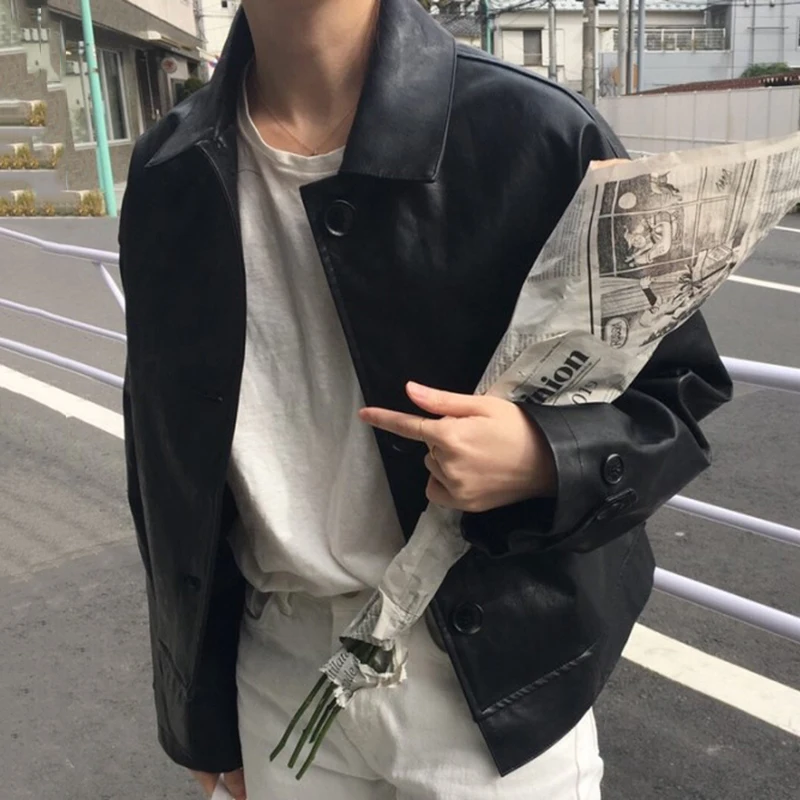 Chic Vintage Sle Long Sve Loose Casual Biker Jaet Damen-Ledermantel mit Kragen und einem Knopfverschluss